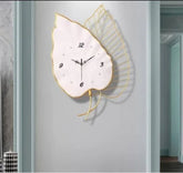Elegant Leaf-Shaped Wall